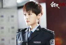 最新歌手恋情爆料新闻,当红歌手与神秘美女牵手甜蜜公开